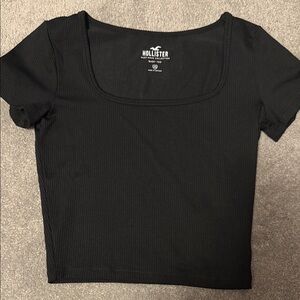 Hollister Women's Black Ribbed baby tee